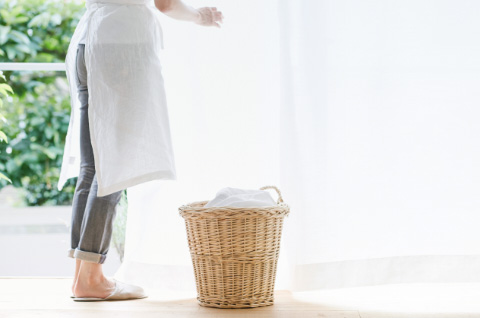 脇汗による洋服についた黄ばみを落とす洗濯方法