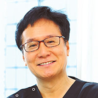 英ウィメンズクリニック 理事長 塩谷雅英先生