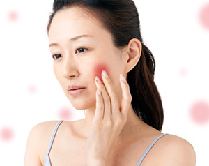 思春期に比べて治りにくい！？「大人ニキビ」を治す