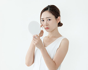 出産前後にみられる皮膚トラブル（妊娠線、かゆみ、産後の抜け毛）の原因・症状・対処法